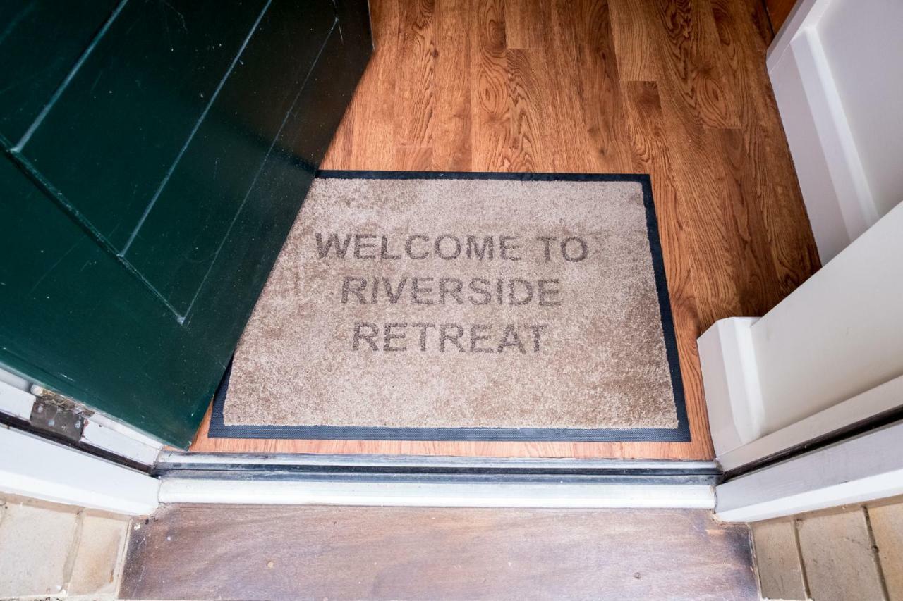 Riverside Retreat - Durham Exterior photo